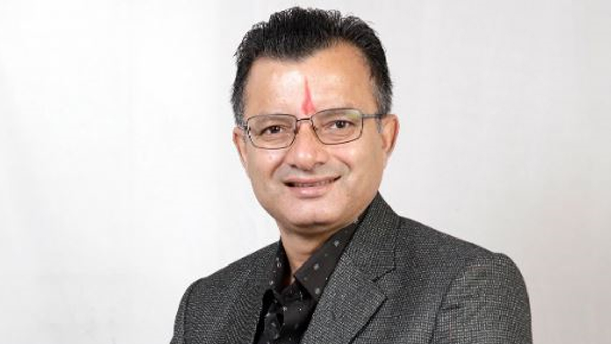 चितवनमा जीतनारायणको पक्षमा खुले कोइराला  